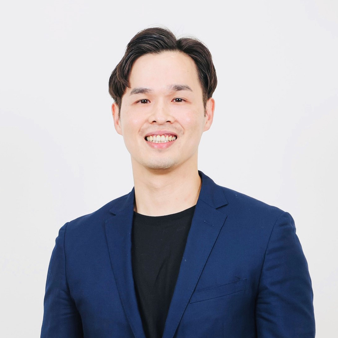 特聘教授廖邕