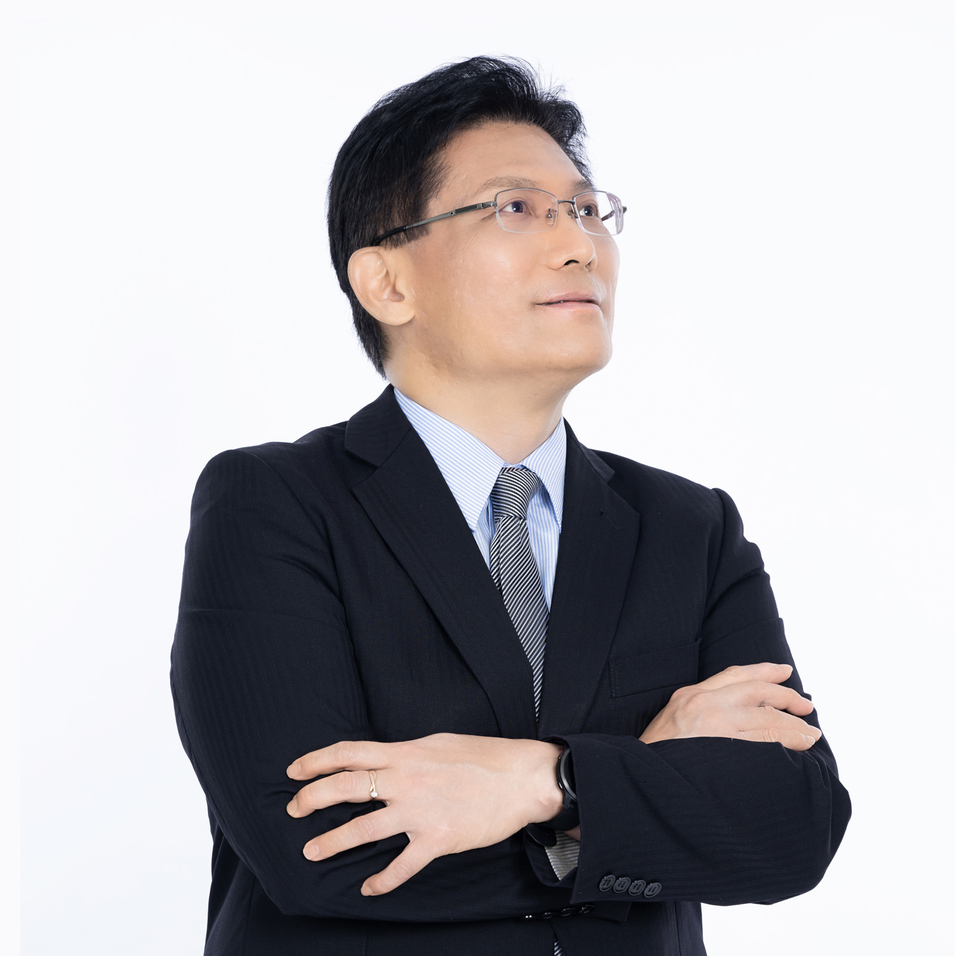 優聘教授方進義