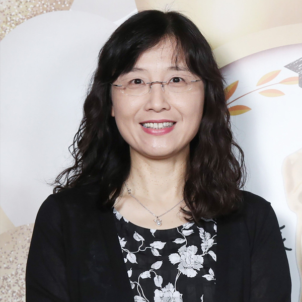 Distinguished ProfessorMei-Yen Chen